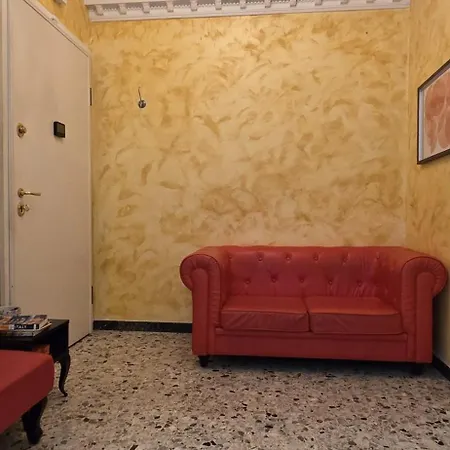 Happy House Apartman